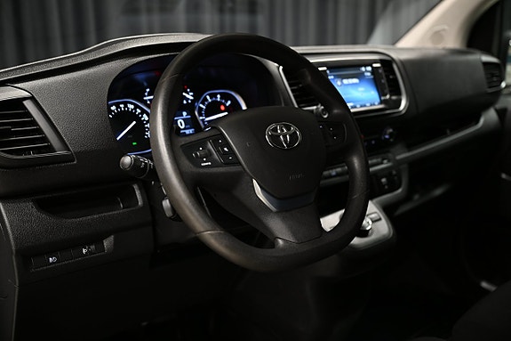 Toyota Proace 14 of 30