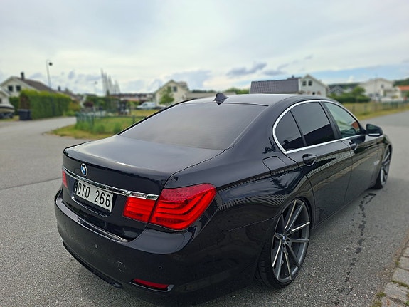 BMW 730 4 of 10