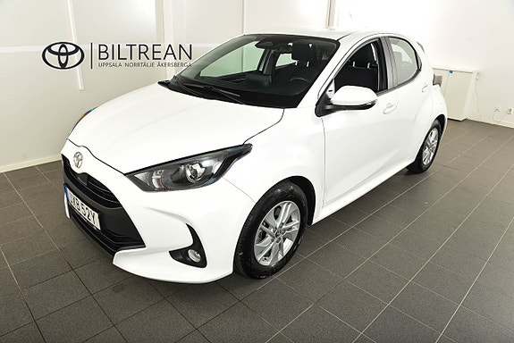 Toyota Yaris 18 of 18