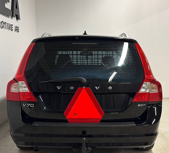 Volvo V70 6 of 9