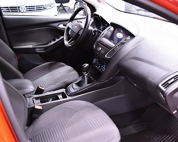 Ford Focus 8 of 11