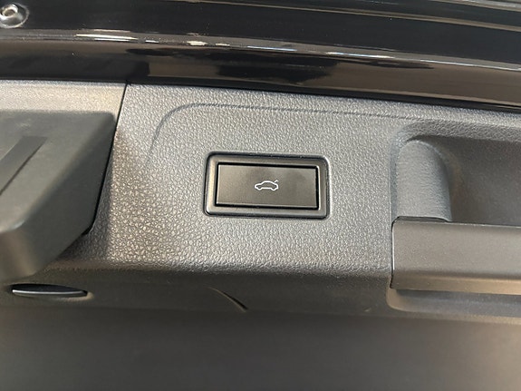 Volkswagen Passat 20 of 21