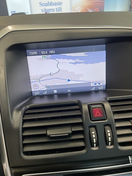 Volvo XC60 22 of 29