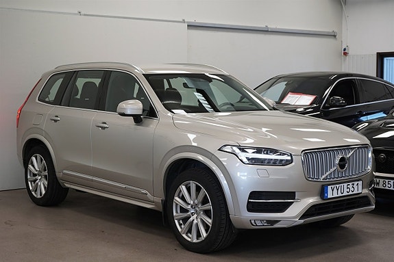 Volvo XC90 6 of 27