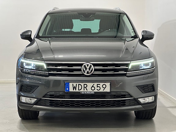 Volkswagen Tiguan 3 of 30