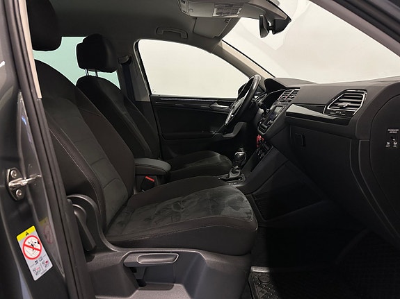Volkswagen Tiguan 18 of 30
