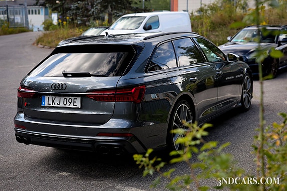 Audi S6 3 of 21