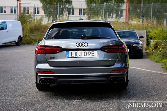 Audi S6 4 of 21