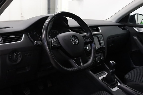Skoda Octavia 9 of 24
