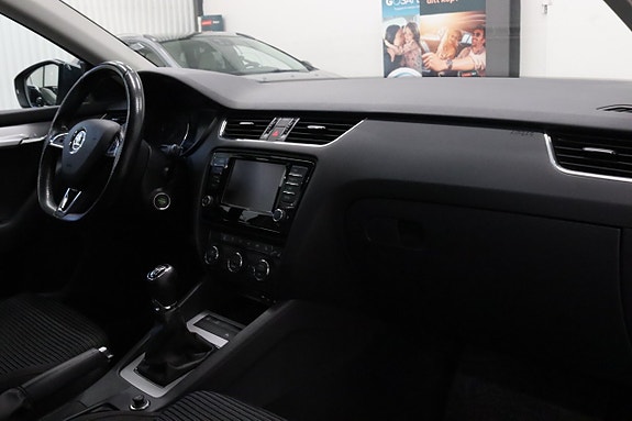 Skoda Octavia 11 of 24