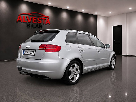 Audi A3 3 of 12