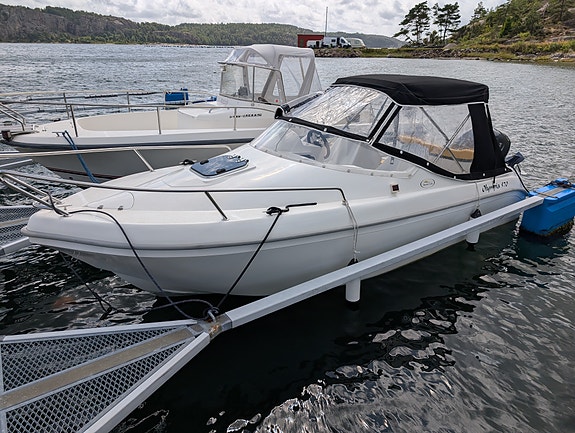 Olympia 570 Holiday med Yamaha 80 HK och 80-släp 6 of 20