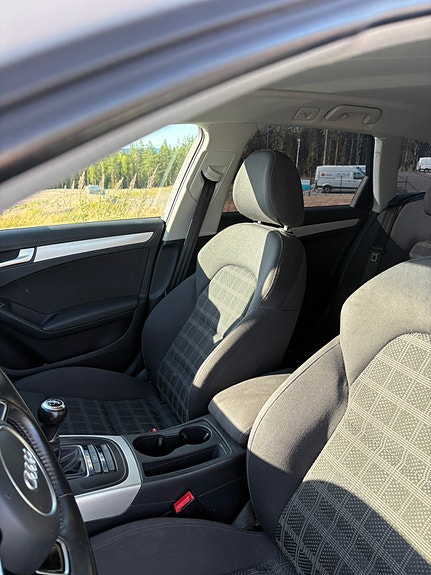 Audi A4 4 of 4