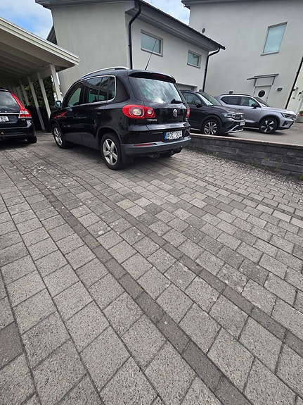 Volkswagen Tiguan 4 of 5