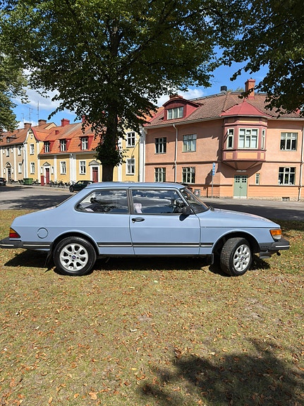 Saab 90 2 of 5