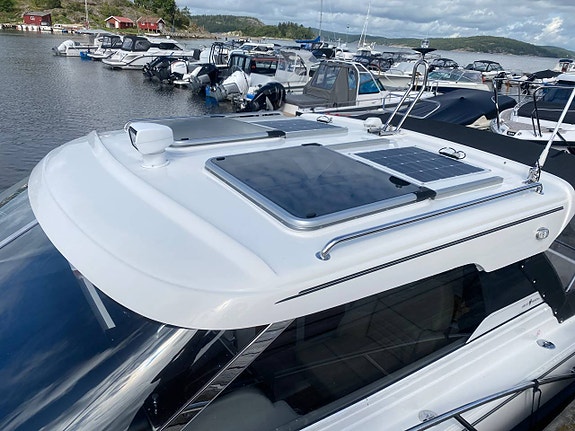 Aquador 28 HT | Orust Edition & Akterpropeller -21 11 of 12