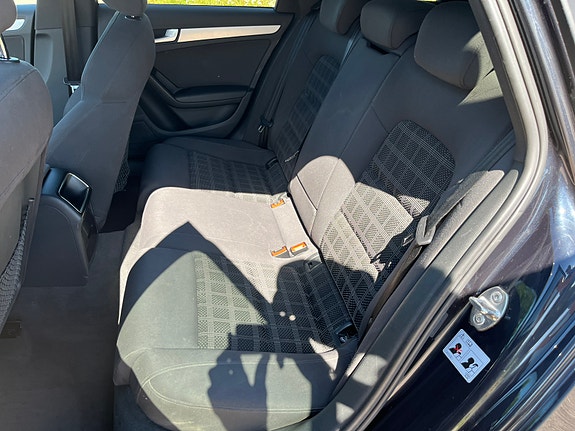 Audi A4 7 of 10