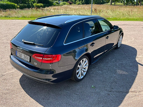 Audi A4 4 of 10