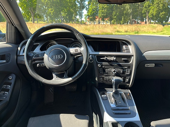 Audi A4 5 of 10