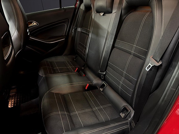 Mercedes-Benz A180 22 of 30