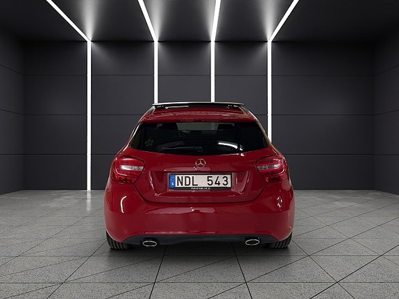 Mercedes-Benz A180 4 of 30