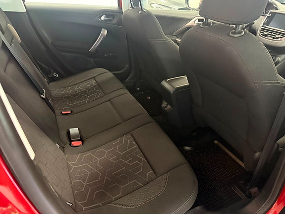 Peugeot 2008 9 of 11