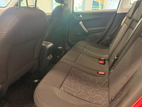 Peugeot 2008 10 of 11