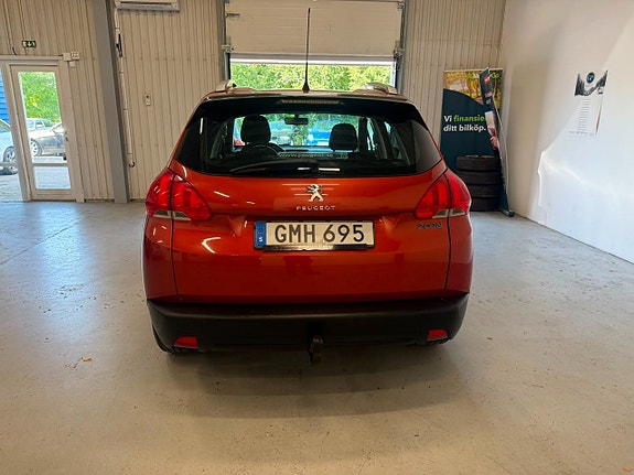 Peugeot 2008 5 of 11