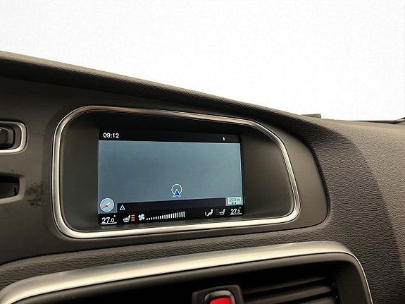 Volvo V40 18 of 30