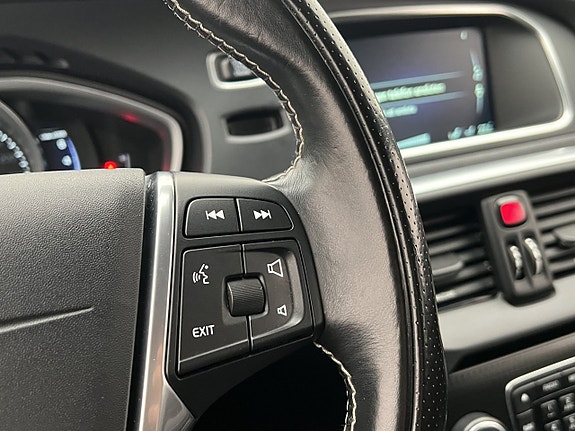 Volvo V40 15 of 30