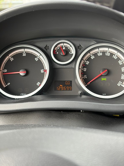Opel Corsa 5 of 15