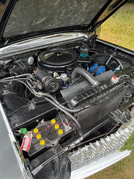 Cadillac Series 62 2 of 9