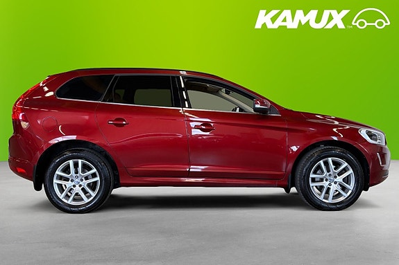 Volvo XC60 2 of 22