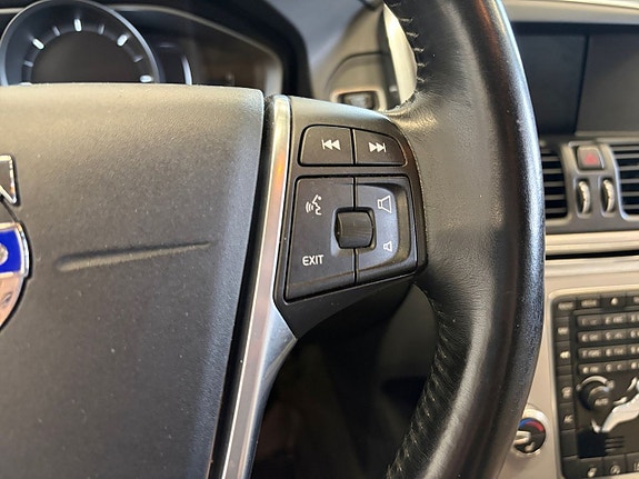 Volvo XC60 22 of 22