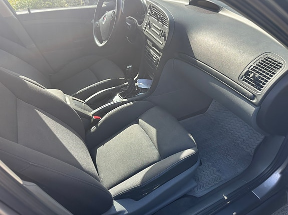 Saab 9-3 7 of 9