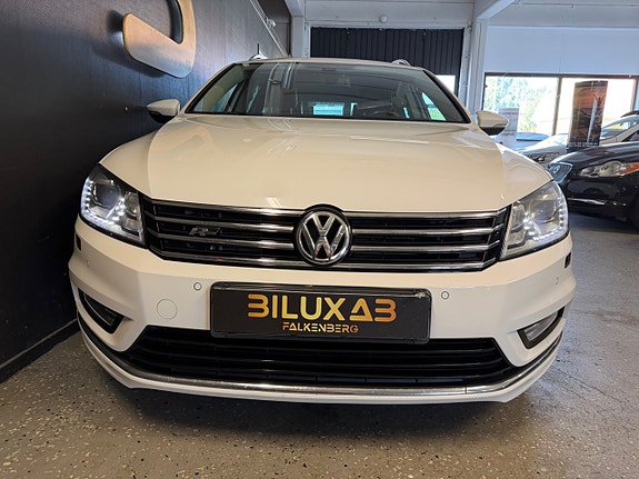 Volkswagen Passat 5 of 26