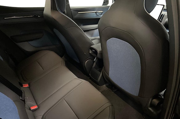 Volvo EX30 9 of 21