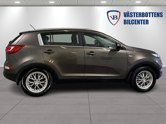 Kia Sportage 2 of 10