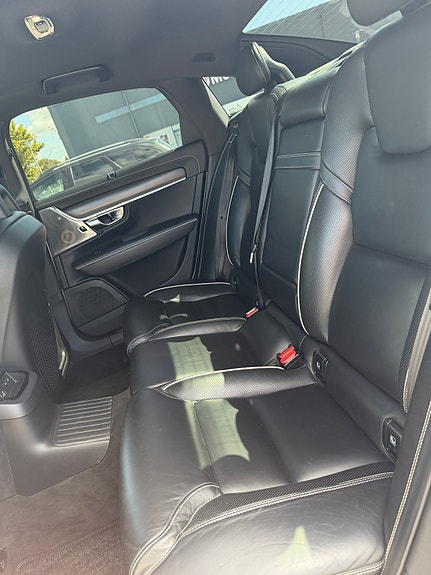 Volvo S90 17 of 19