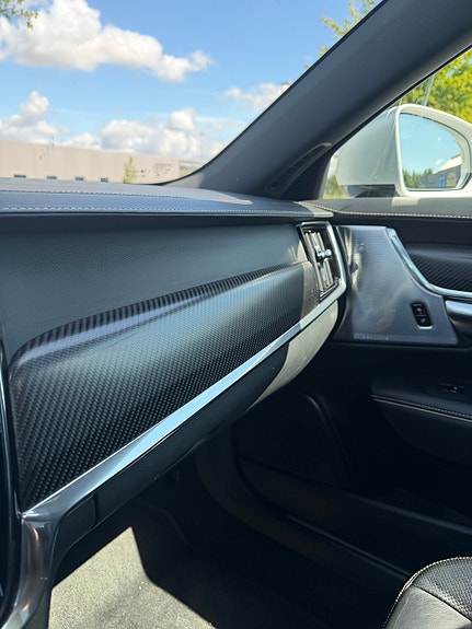 Volvo S90 13 of 19