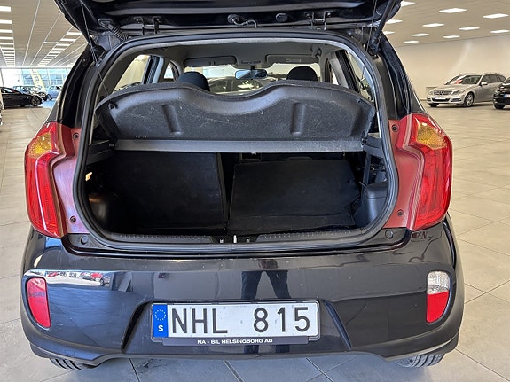 Kia Picanto 5 of 10