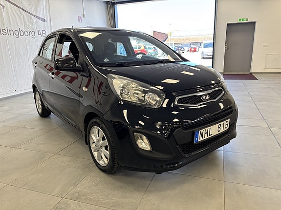 Kia Picanto 2 of 10