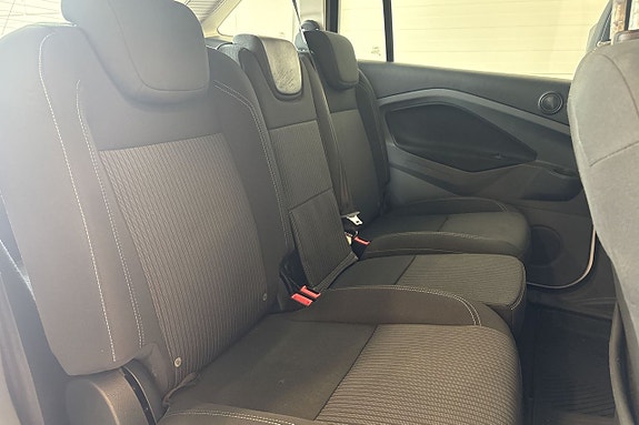 Ford Grand C-MAX 12 of 14