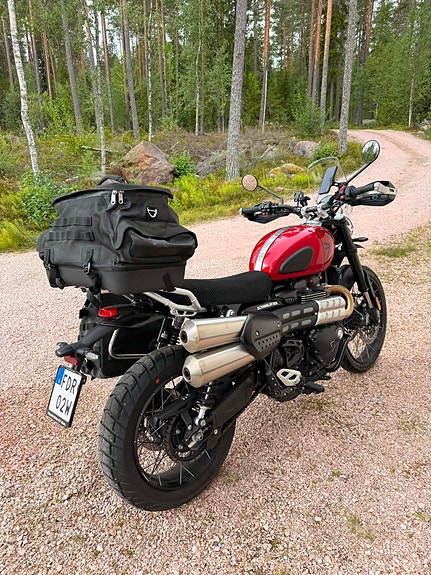 Triumph Scrambler 1200 X 5 of 5