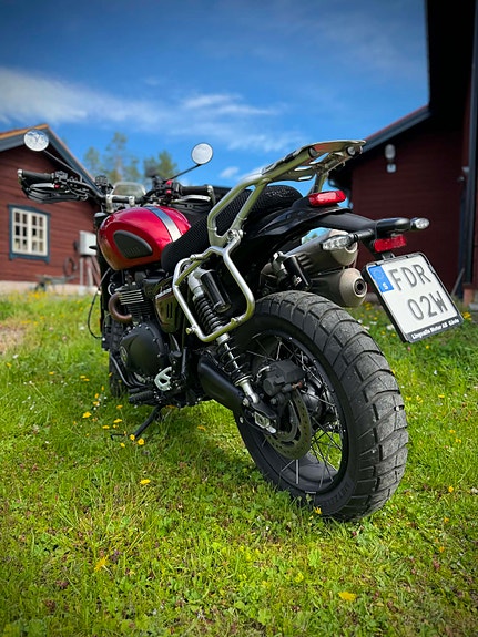 Triumph Scrambler 1200 X 4 of 5