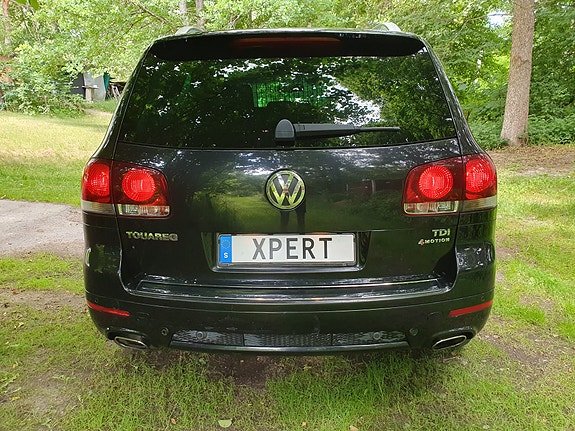 Volkswagen Touareg 8 of 24