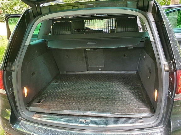 Volkswagen Touareg 14 of 24