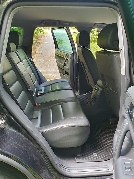 Volkswagen Touareg 13 of 24