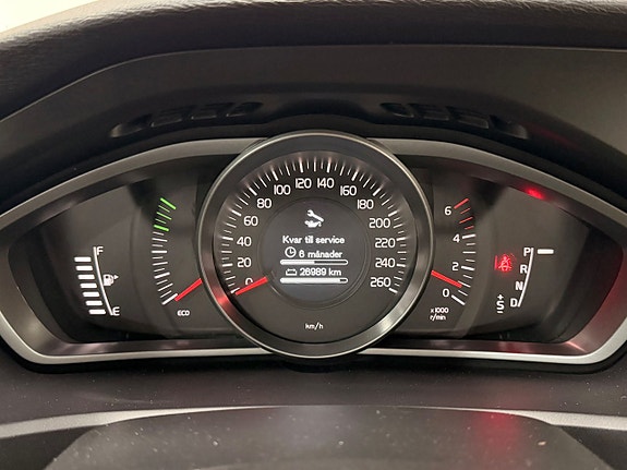 Volvo V40 19 of 29