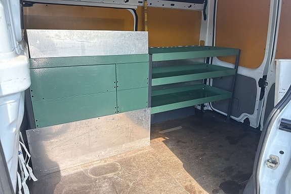 Renault Trafic 15 of 21